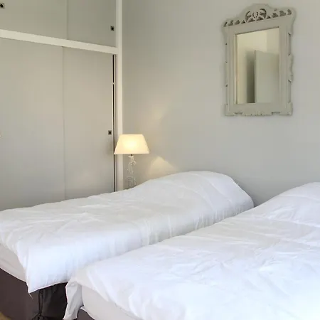 Apartment 3 Pieces Renove Face - 4 Personnes - Fr-1-245-211