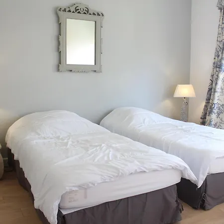 3 Pieces Renove Face - 4 Personnes - Fr-1-245-211 *
