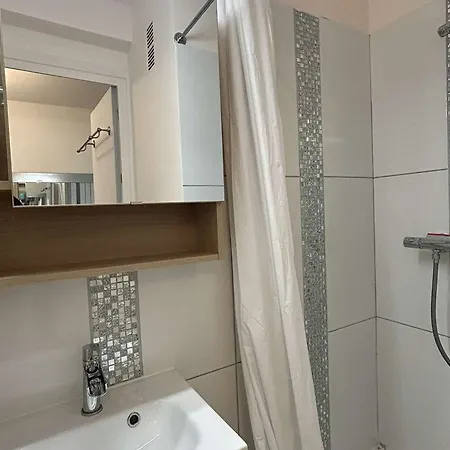 3 Pieces Renove Face - 4 Personnes - Fr-1-245-211 * La Baule-Escoublac